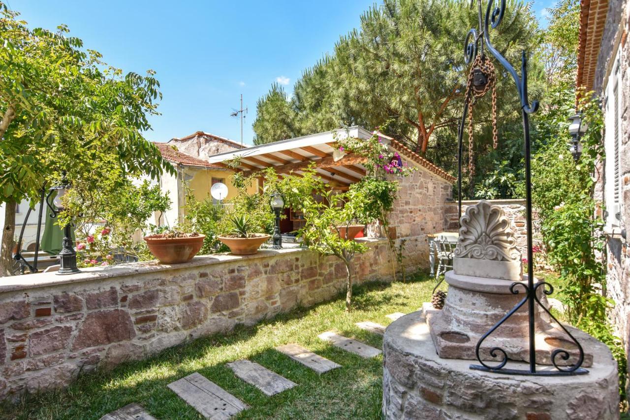 Lunaria Guest House Ayvalik Exterior photo