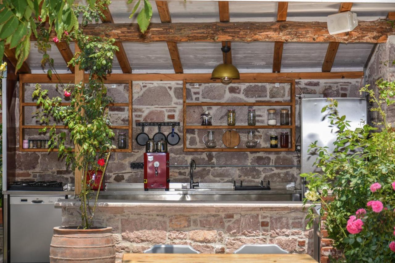 Lunaria Guest House Ayvalik Exterior photo