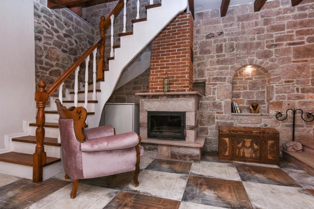 Lunaria Guest House Ayvalik Exterior photo