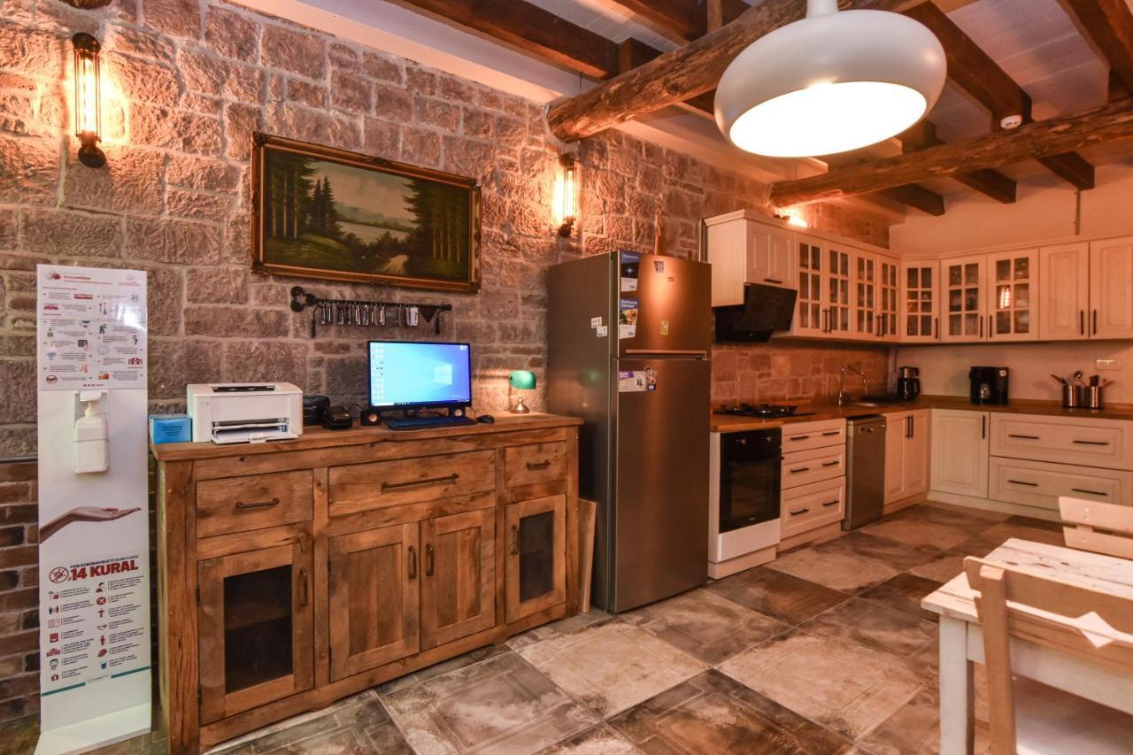 Lunaria Guest House Ayvalik Exterior photo