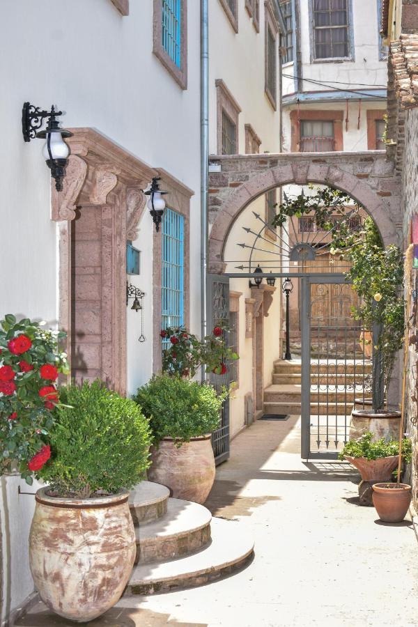 Lunaria Guest House Ayvalik Exterior photo
